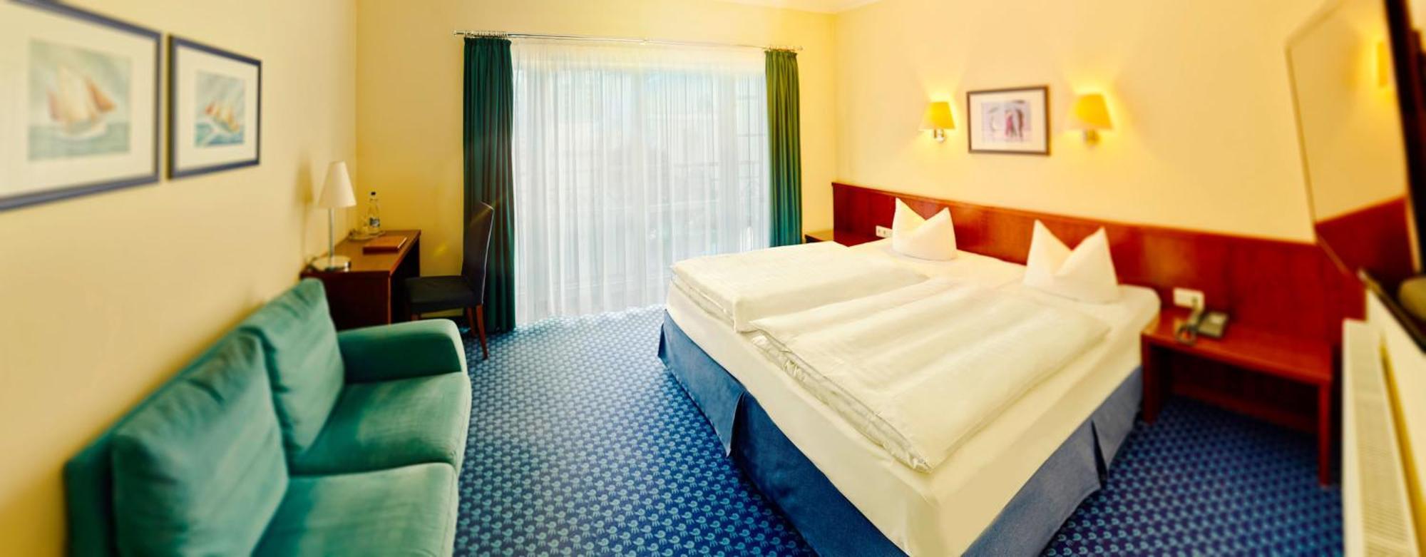 Neptun Hotel Kuhlungsborn Ruang foto